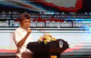 Gubernur Koster: Pelaku Usaha Pariwisata Wajib Kelola Sampah Mandiri demi Jaga Masa Depan Wisata Bali