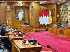 Gubernur Koster Serap Aspirasi Pelaku Usaha Taksi dan Dorong Percepatan Elektrifikasi Transportasi di Bali