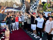 Wawali Arya Wibawa Lepas “Fun Walk” HUT Ke-40 Pasemetonan Ageng Warih Anglurah Lanang Tainsiat