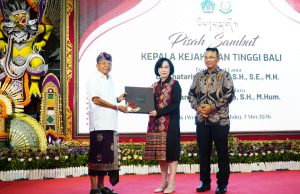 Pisah Sambut Kajati Bali, Gubernur Koster Komitmen Pererat Sinergi Kawal Pembangunan dan Penegakan Hukum