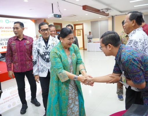 Hadiri Konkerprov PGRI Bali 2026, Ny. Putri Koster Dorong Guru Tingkatkan Kompetensi dan Wawasan