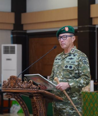 Pangdam IX/Udayana Pimpin Serah Terima Jabatan, Tegaskan Kepemimpinan Adaptif, Inovatif dan Profesional