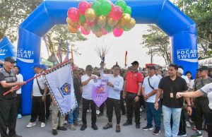 Bersama Majukan LPD, Wawali Arya Wibawa Lepas Jalan Sehat HUT Ke-35 LPD Desa Adat Kesiman