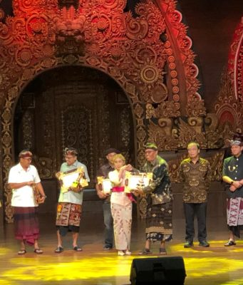 PLN UID Bali Raih Tribun Bali Award 2026 Atas Komitmen Transisi Energi Bersih