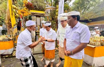 Pemkab Badung Gelar “Bhakti Penganyaran” di Pura Luhur Batukau