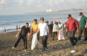 Peringati Hari Lingkungan Hidup Sedunia, Pemkot Denpasar Gelar Aksi Kebersihan dan Penanaman Pohon Serentak