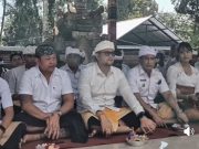 Wakil Ketua Komisi I DPRD Badung Lanang Umbara Hadiri Upacara Ngeratep Petapakan di Pura Dalem Bebalang Carangsari