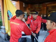 Wawali Arya Wibawa Lepas Kontingen Denpasar untuk Porjar Provinsi Bali Tahun 2026