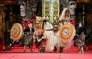 Barong Ket Duta Denpasar Tampil Memukau di PKB Ke-48, Sekeha Telung Barung Penatih Sajikan Tari Barong Ket Dalam Gaya Ekspresif dan Energik