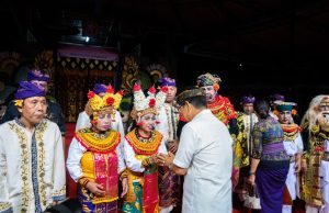 Bupati Adi Arnawa Apresiasi Penampilan Memukau Arja Negak Pertuni Badung