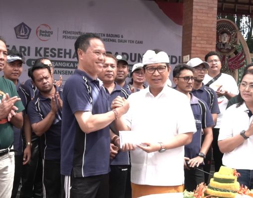 HUT Ke-27 Desa Abiansemal Dauh Yeh Cani, Bupati Badung Apresiasi Kegiatan Sosial