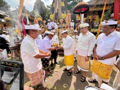 “Bhakti Penganyar” Pemkab Badung di Pura Mandara Giri Semeru Agung Lumajang, Bupati Badung Ajak Jaga Nilai Sradha dan Gotong Royong