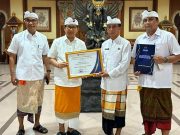 Bupati Badung Beri Penghargaan Dinas Sosial Badung, Capai Opini Kualitas Tertinggi Tanpa Maladministrasi Ombudsman RI