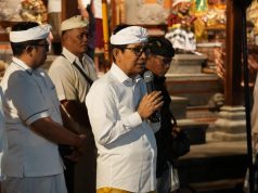 Bupati Badung Hadiri Tiga Pujawali di Darmasaba, Tegaskan Penguatan Infrastruktur dan Keamanan Berbasis Desa Adat