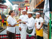 Upacara Melaspas Tapakan Ida Batara di Pura Dalem Merta Ening Manik Galih