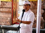 Bupati Adi Arnawa Hadiri “Uleman Karya” di Pura Kayu Gede Kastuba, Kerobokan Kaja