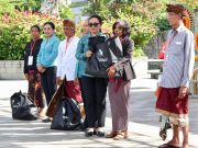 Ny. Sagung Antari Jaya Negara Hadiri Pasar Rakyat TP PKK Provinsi Bali di Bangli