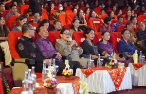 Ny. Putri Koster Ajak ASN dan Masyarakat Cintai Wastra Bali, Perkuat UMKM dan Lestarikan Tenun Tradisional