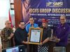 Bupati Tabanan Raih Anugerah Sahabat Pers Indonesia dari SMSI