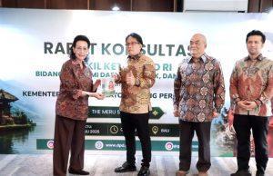 Hadiri Rapat Konsultasi DPD RI, Wagub Giri Prasta Tegaskan Arah Pembangunan Bali Berbasis Ekonomi Kerthi