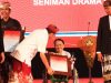 Gubernur Koster Anugerahi 12 Seniman, Budayawan, Pengabdi Seni Penghargaan Adi Sewaka Nugraha