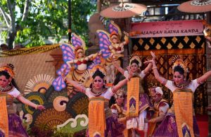 Sanggar Seni Taksu Murti Kemanisan Pukau PKB 2026, Angklung Kebyar Legian Tampil Spektakuler