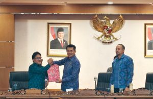 Dengarkan PU Fraksi Terhadap Raperda Pertanggungjawaban APBD 2025, DPRD Provinsi Bali Gelar Rapat Paripurna Ke-43