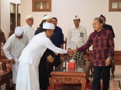 Gubernur Koster Dukung dan Siap Hadiri Karya Tawur Agung Manca Wali Krama Pura Ulun Danu Batur