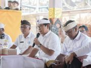 Bupati Adi Arnawa Apresiasi Semangat Gotong Royong Ngaben Masal Desa Adat Jagapati