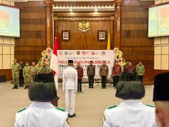 Kukuhkan 72 Anggota Paskibraka, Gubernur Koster: Bertugas Penuh Tanggung Jawab, Kompak, dan Cinta Tanah Air