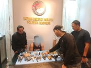 Polisi Bekuk Pelaku Narkoba, Temukan Senpi dan Airsoft Gun Saat Penggerebekan