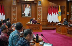 Gubernur Koster Dorong Jajarannya Inovatif dan Kerja Maksimal Genjot Realisasi PAD 2026