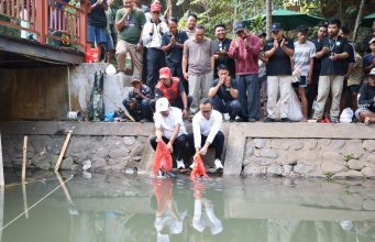 Walikota Jaya Negara Buka Lomba Mancing Lele Air Deras Banjar Saraswati Kesiman