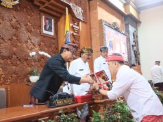 Rapat Paripurna DPRD Kota Denpasar, Wawali Arya Wibawa Sampaikan Perubahan KUA-PPAS 2026 dan Ranperda Event Strategis