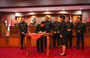 Badung Tetapkan Ranperda Perubahan APBD 2026