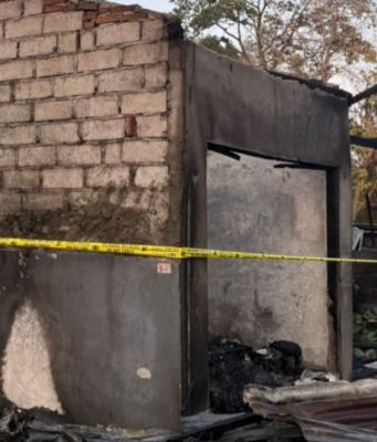 Tiga Toko di Tonja Dilalap Api, Kerugian Capai Rp 110 Juta