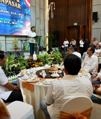 Ketua DPRD Bersama Ketua Gatriwara Badung Hadiri Kenal Pamit Kapolresta Denpasar