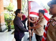 Lepas Kontingen Pramuka Denpasar Berlaga di Lomba Tingkat IV Kwarda Bali 2026, Wawali Arya Wibawa: Menang dengan Kehormatan