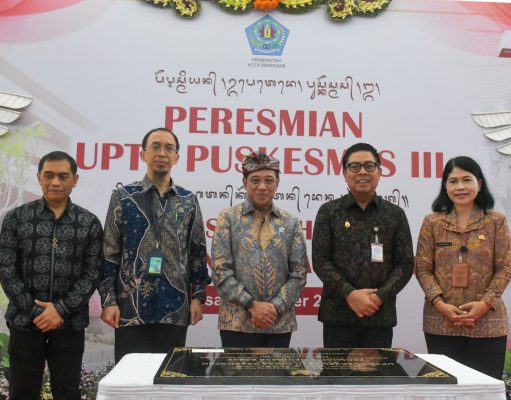Wawali Arya Wibawa Dampingi Wamenkes RI Benyamin Paulus Resmikan UPTD Puskesmas III Denpasar Barat