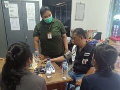 Antisipasi Kelelahan di Tengah Antrean BBM, Pemkot Denpasar Sigap Pantau Kesehatan Petugas SPBU dan Aparat